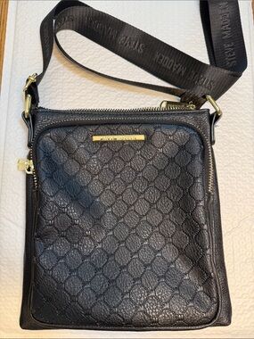 Steve Madden Black Textured Logo Crossbody Bag with Gold Hardware